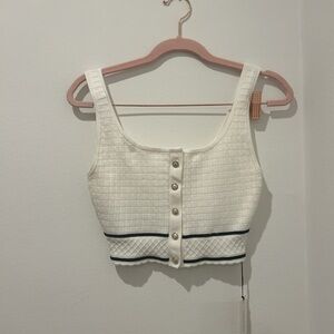 NWT Chanel-esque aritzia crop top